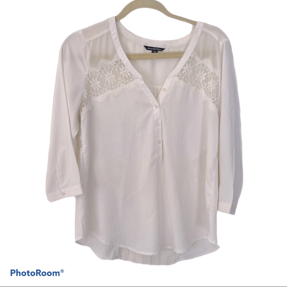 American Eagle 3/4 sleeve blouse size M